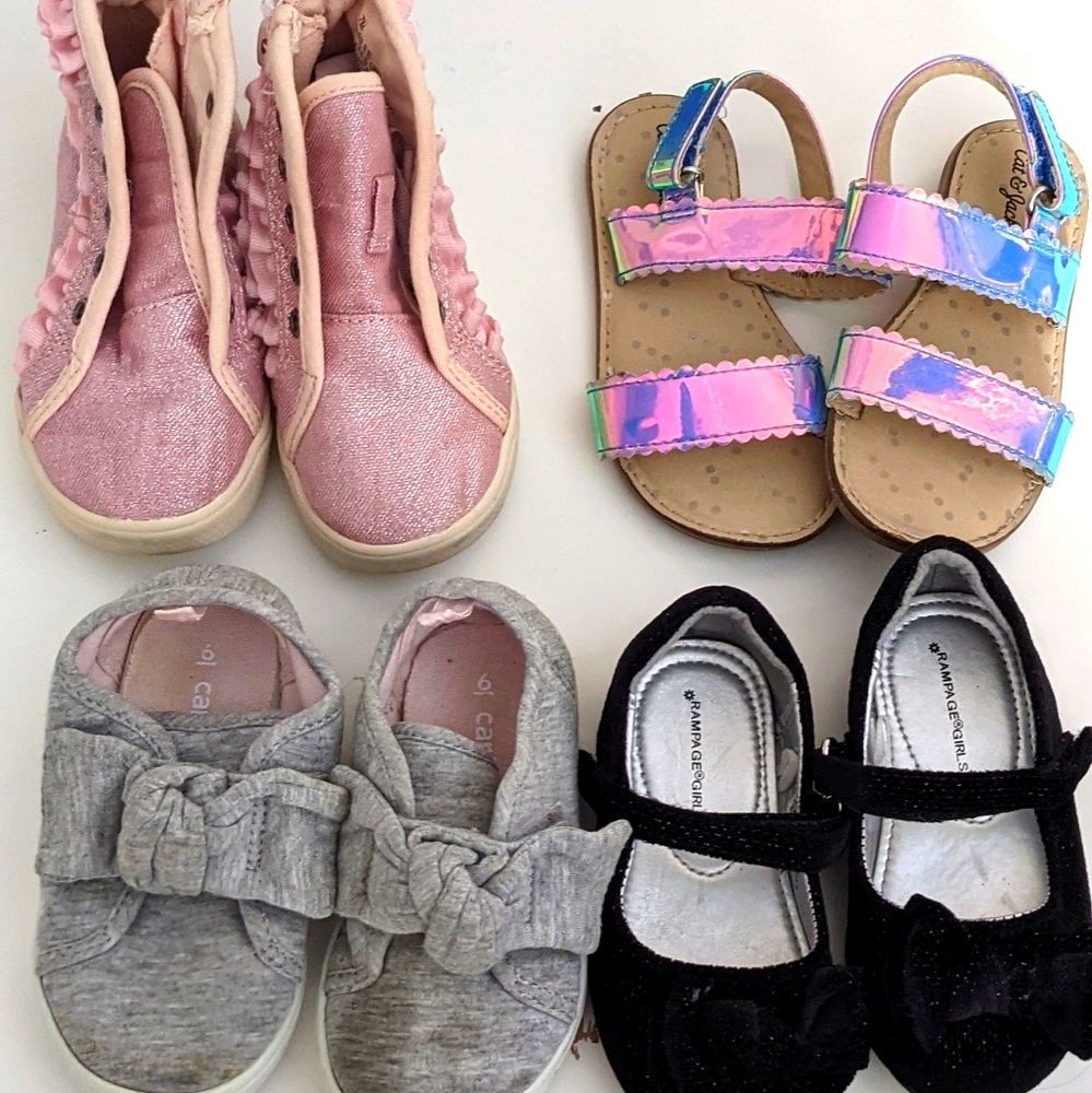 Girl shoes